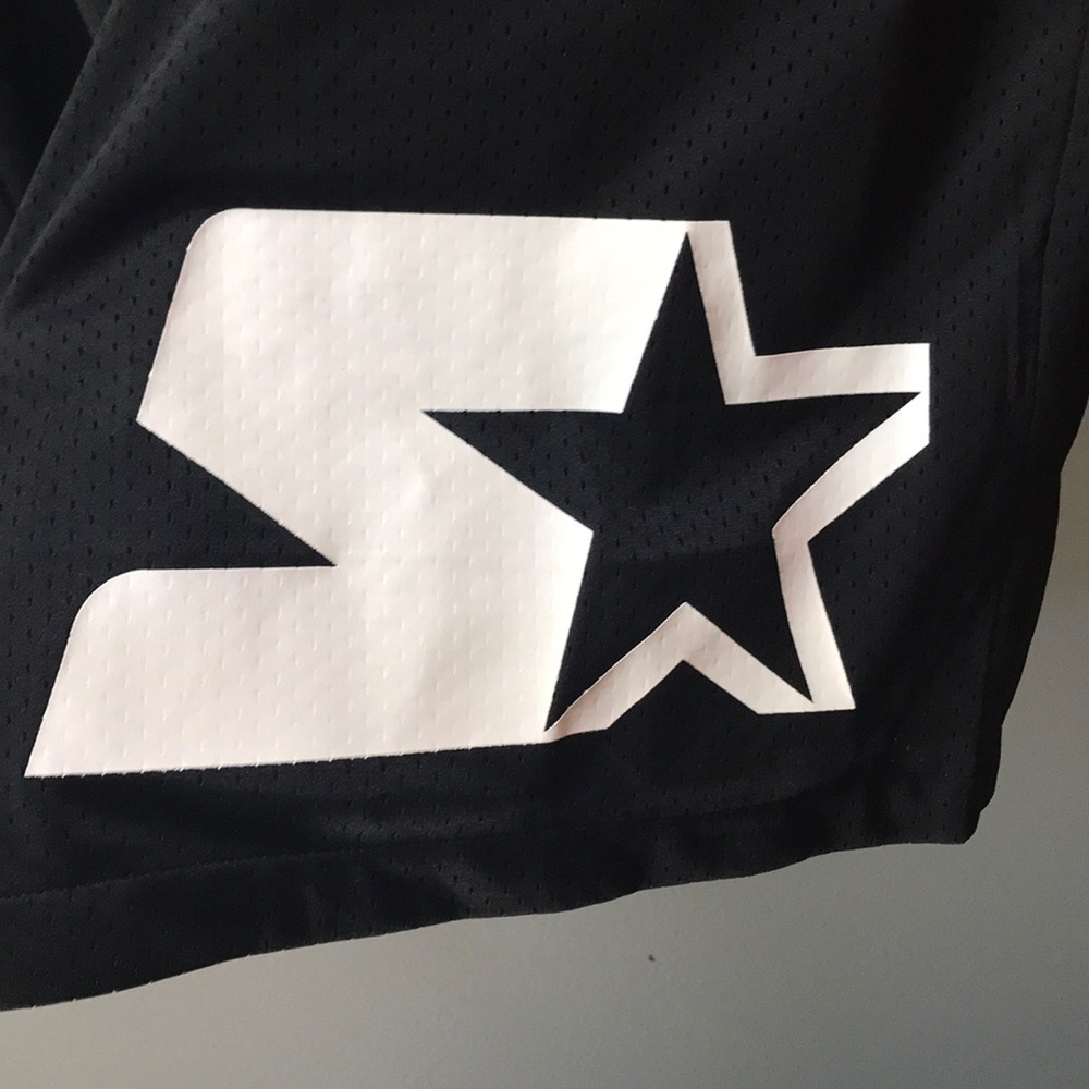 Starter black Basketball Shorts! - Picture 3 of 9